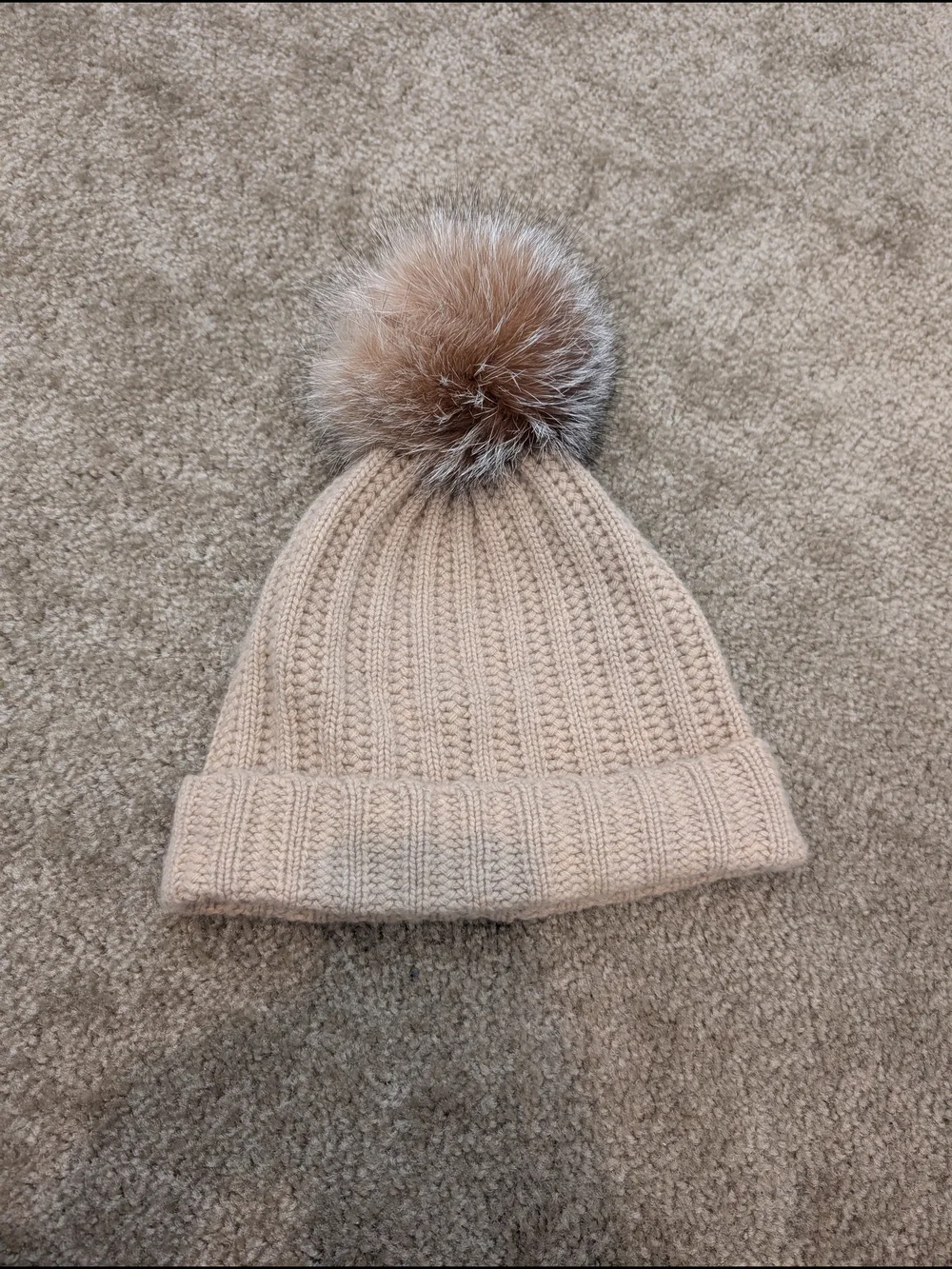 Amicale Cashmere Beanie